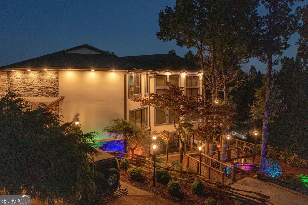 540 Mtn Top RD Blairsville, GA 30512