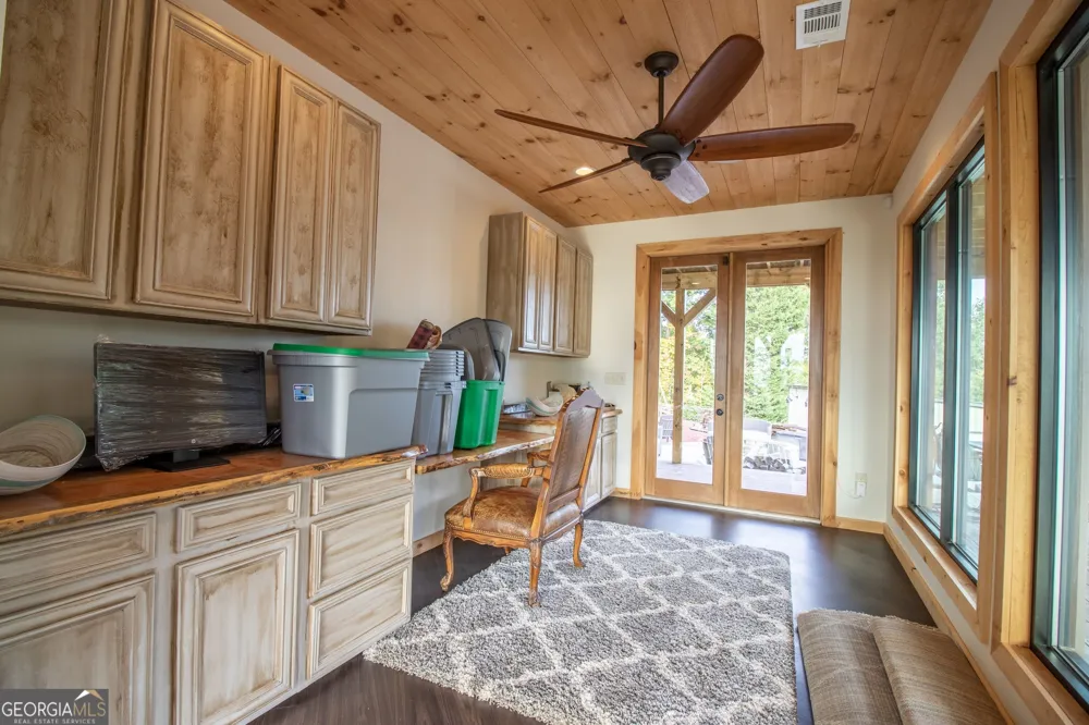 540 Mtn Top RD Blairsville, GA 30512