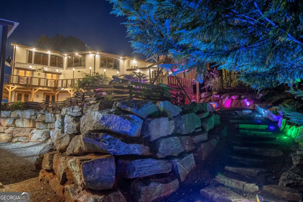 540 Mtn Top RD Blairsville, GA 30512