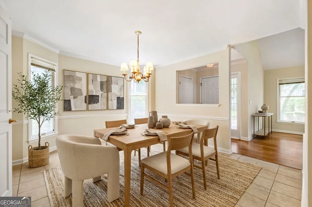 299 Somerlane PL Avondale Estates, GA 30002