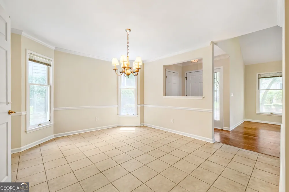 299 Somerlane PL Avondale Estates, GA 30002
