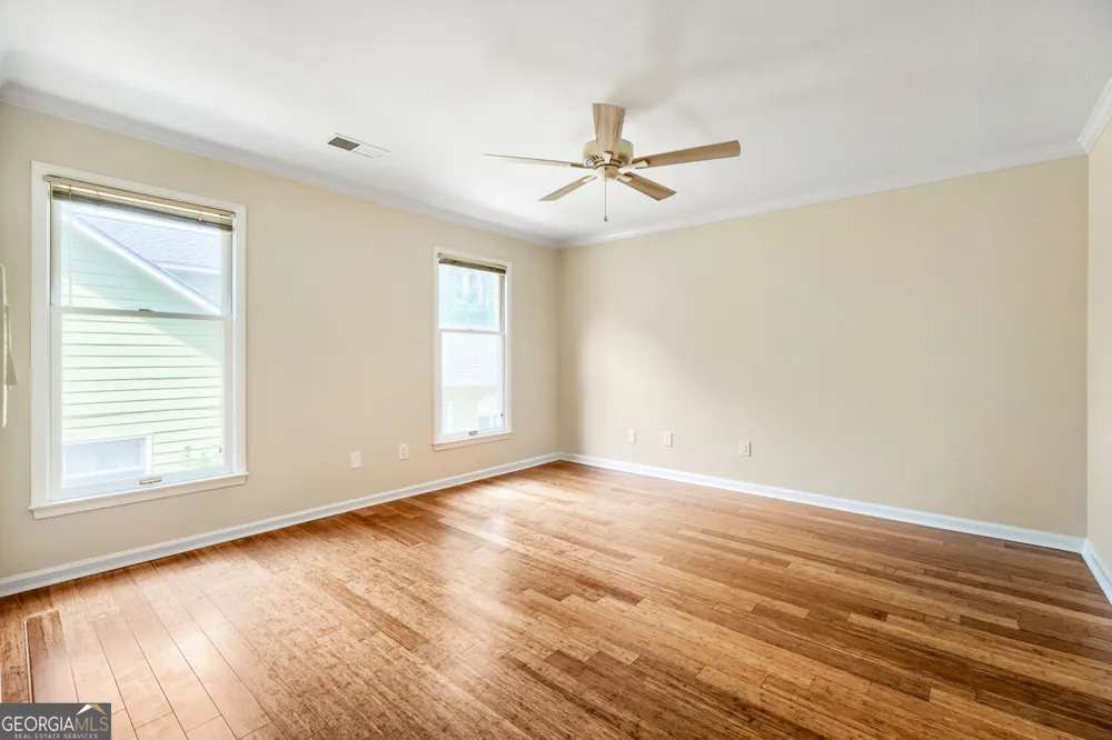 299 Somerlane PL Avondale Estates, GA 30002