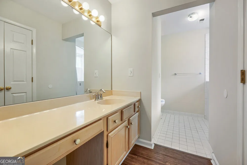 299 Somerlane PL Avondale Estates, GA 30002