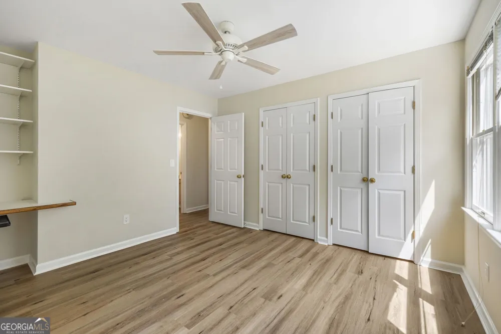 299 Somerlane PL Avondale Estates, GA 30002