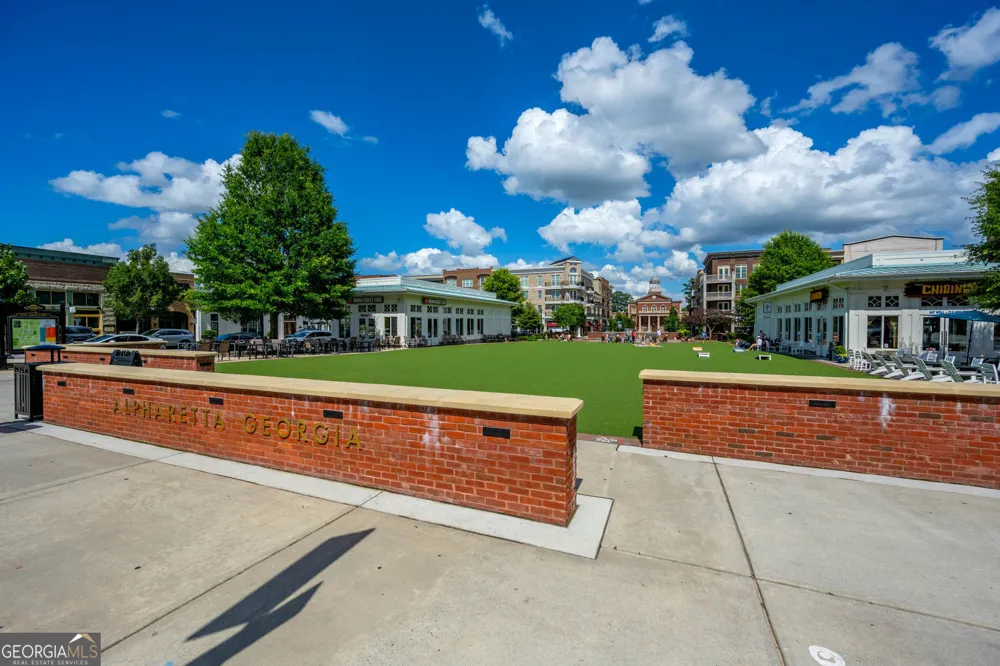 12555 Crabapple Chase DR Alpharetta, GA 30004
