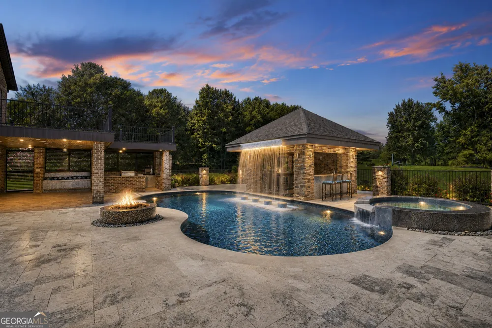 120 Broad Meadows LN Fayetteville, GA 30215