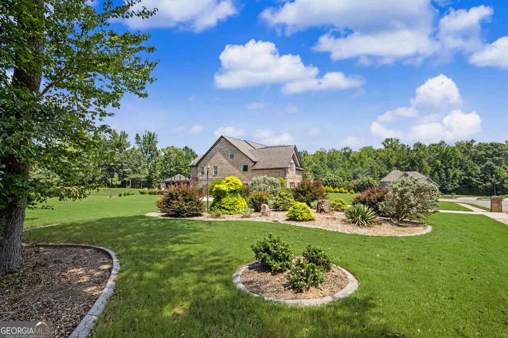 120 Broad Meadows LN Fayetteville, GA 30215