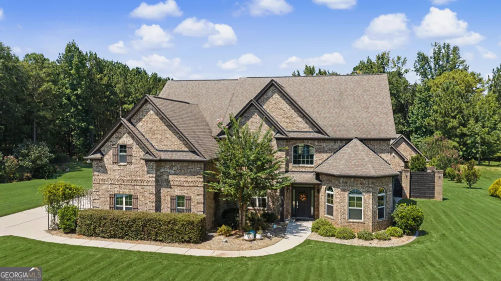 120 Broad Meadows LN Fayetteville, GA 30215