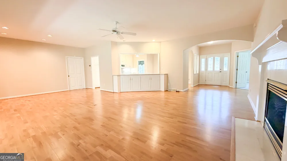 145 Brown ST Hartwell, GA 30643