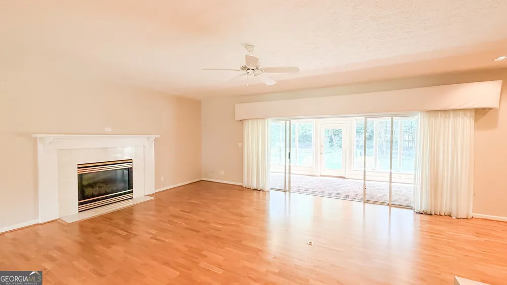 145 Brown ST Hartwell, GA 30643