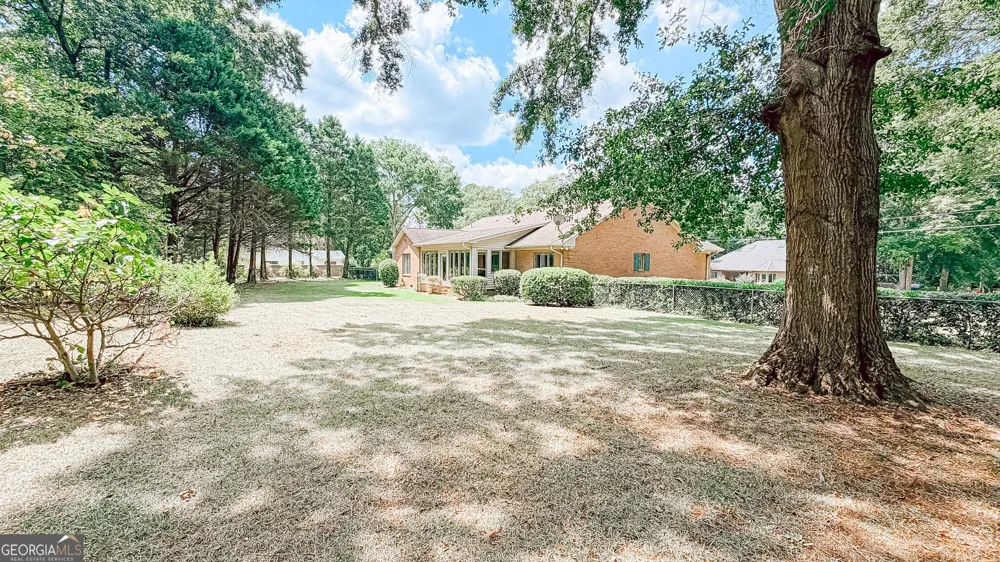 145 Brown ST Hartwell, GA 30643