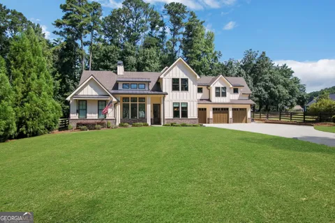 5850 Rogers RD
