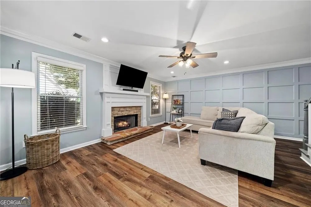 1005 Brentmoor LN NW Kennesaw, GA 30144