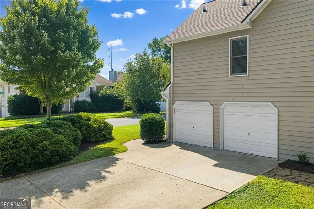 1005 Brentmoor LN NW Kennesaw, GA 30144