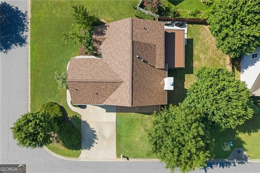 1005 Brentmoor LN NW Kennesaw, GA 30144