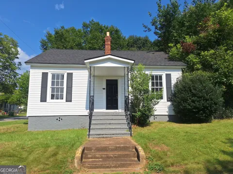 212 S 5th AVE