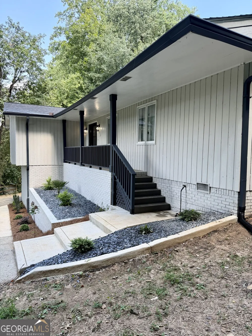 8986 Mandarin DR Jonesboro, GA 30236