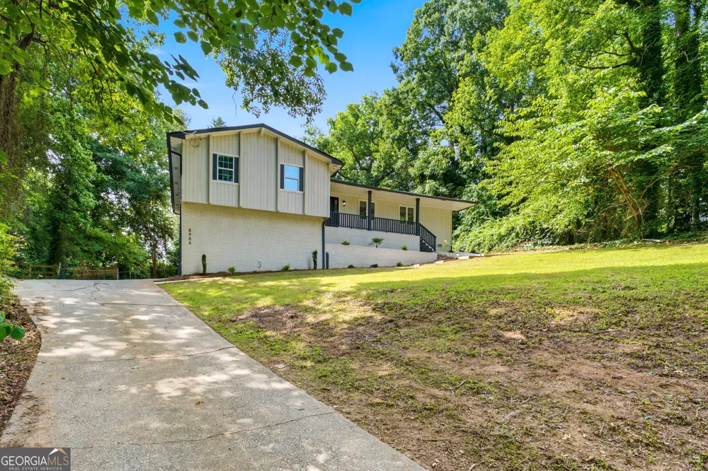 8986 Mandarin DR Jonesboro, GA 30236