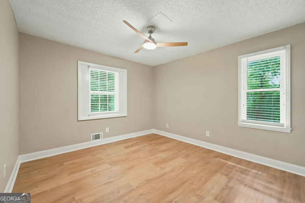 8986 Mandarin DR Jonesboro, GA 30236