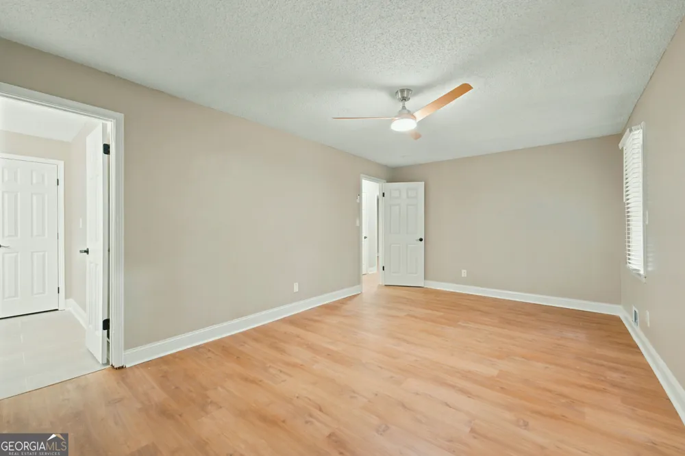 8986 Mandarin DR Jonesboro, GA 30236
