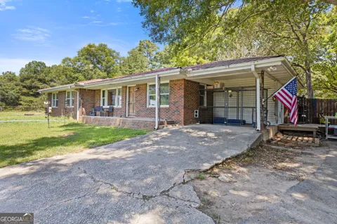 8274 Highway 166