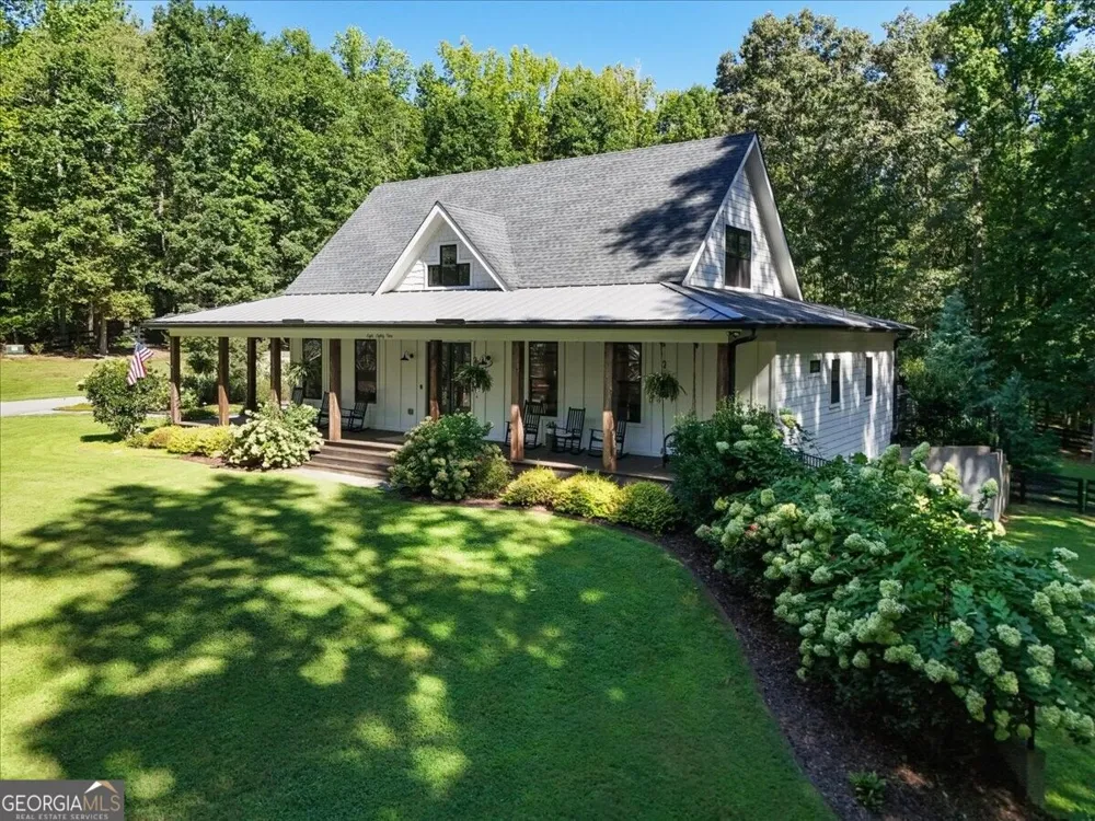 889 Freehome RD Canton, GA 30115