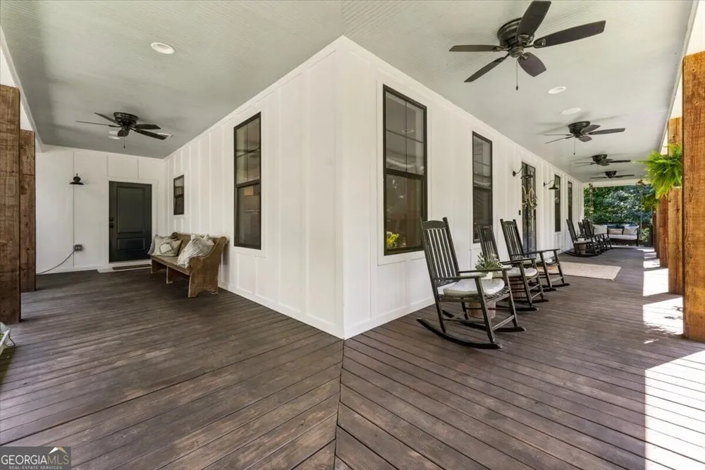 889 Freehome RD Canton, GA 30115