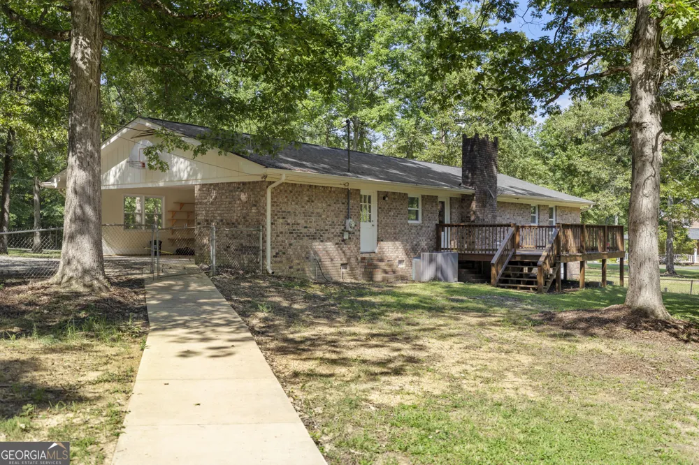 211 Race Horse DR Summerville, GA 30747
