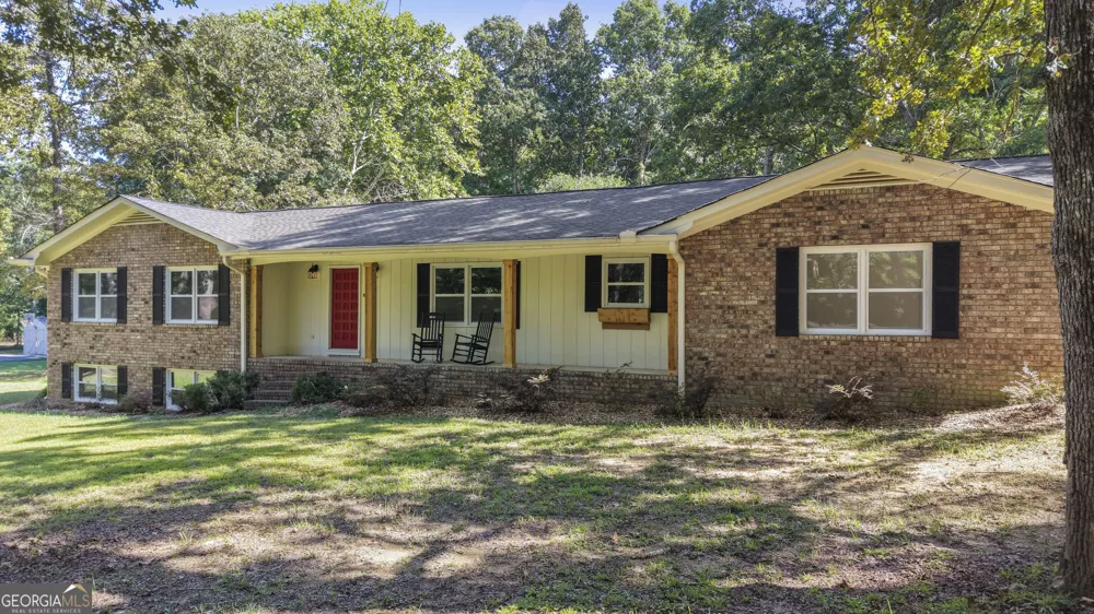 211 Race Horse DR Summerville, GA 30747