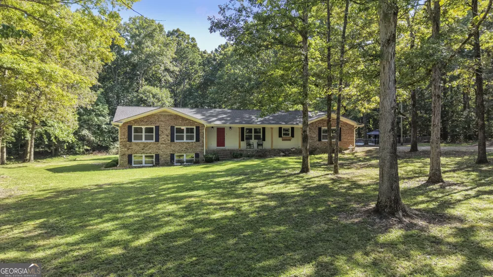 211 Race Horse DR Summerville, GA 30747