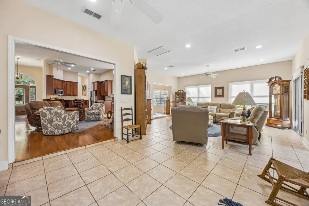 410 Morning Glory RD St. Marys, GA 31558