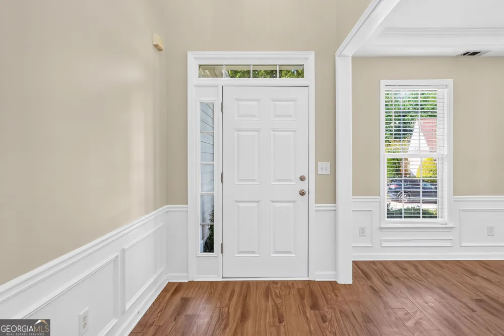 127 Churchcliff DR Woodstock, GA 30188