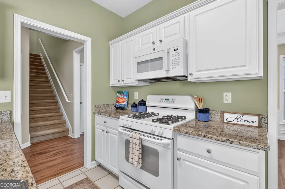 127 Churchcliff DR Woodstock, GA 30188