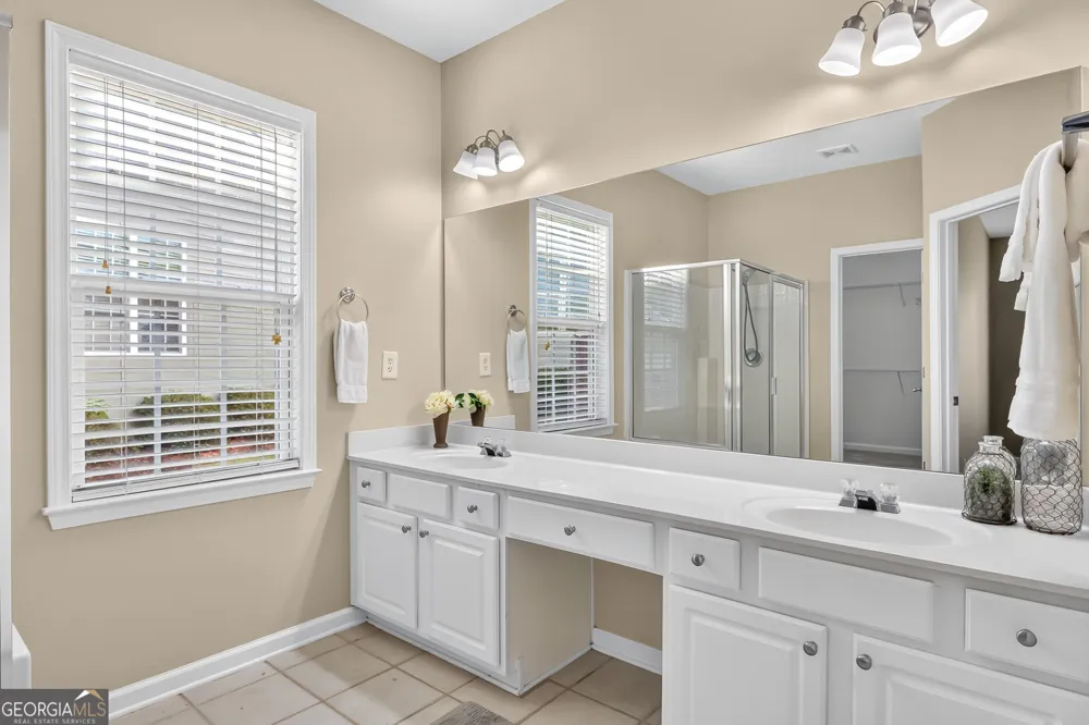 127 Churchcliff DR Woodstock, GA 30188