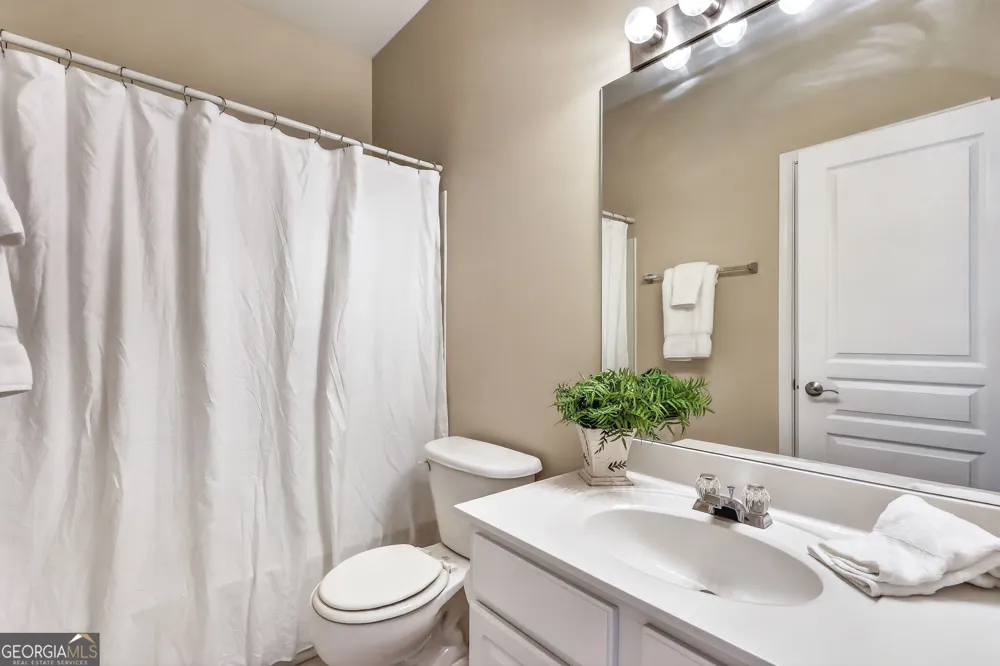 127 Churchcliff DR Woodstock, GA 30188