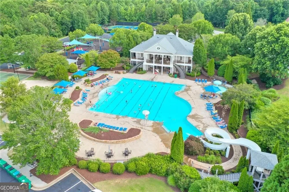 127 Churchcliff DR Woodstock, GA 30188