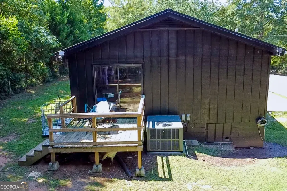 24 Shady LN Jackson, GA 30233