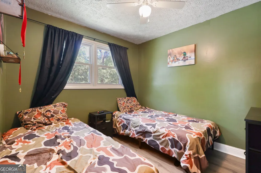 24 Shady LN Jackson, GA 30233