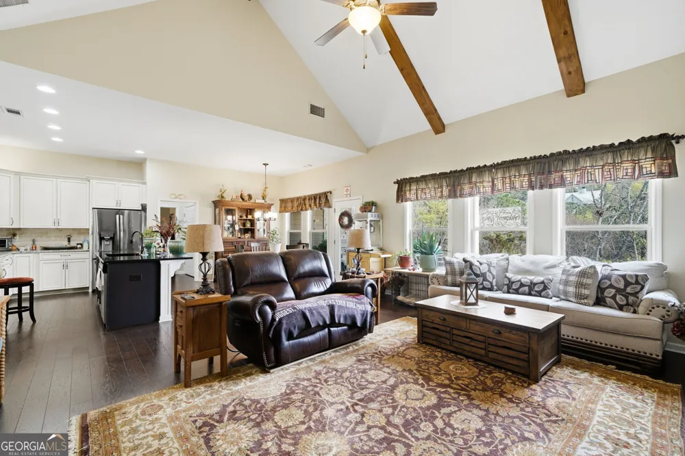 129 White Antelope ST Waleska, GA 30183