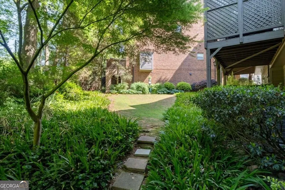 2691 Rivers Edge DR NE Atlanta, GA 30324