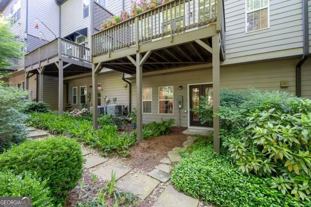 2691 Rivers Edge DR NE Atlanta, GA 30324