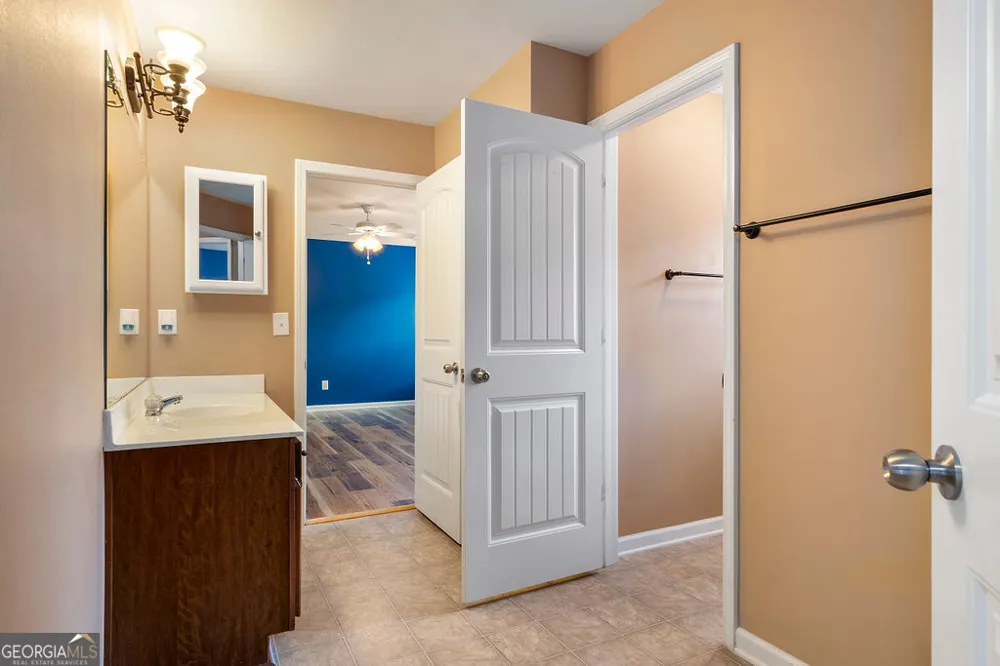 3325 Earhart WAY Buford, GA 30519