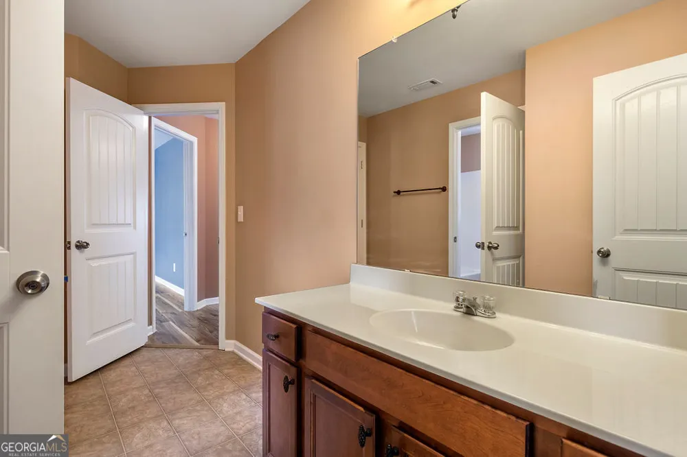 3325 Earhart WAY Buford, GA 30519