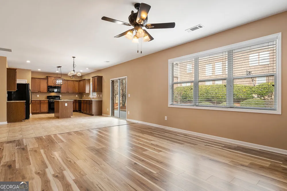 3325 Earhart WAY Buford, GA 30519
