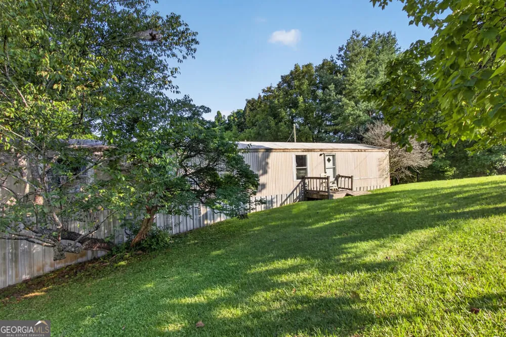 357 E Second ST Blue Ridge, GA 30513