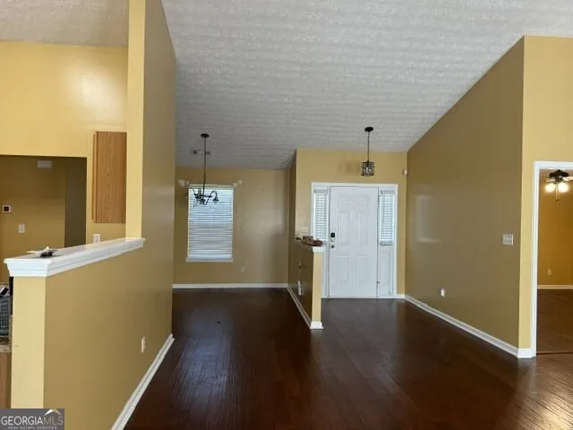 3537 Saddle Creek LN Ellenwood, GA 30294