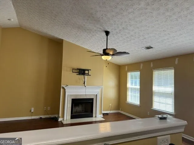 3537 Saddle Creek LN Ellenwood, GA 30294
