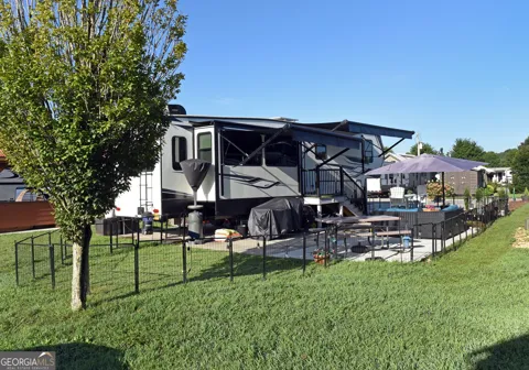 17 Mountain Vista RD