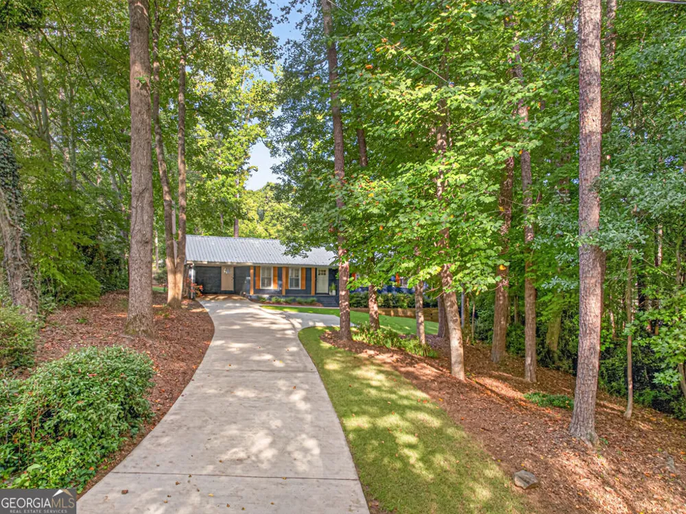 327 Dickson DR Jefferson, GA 30549