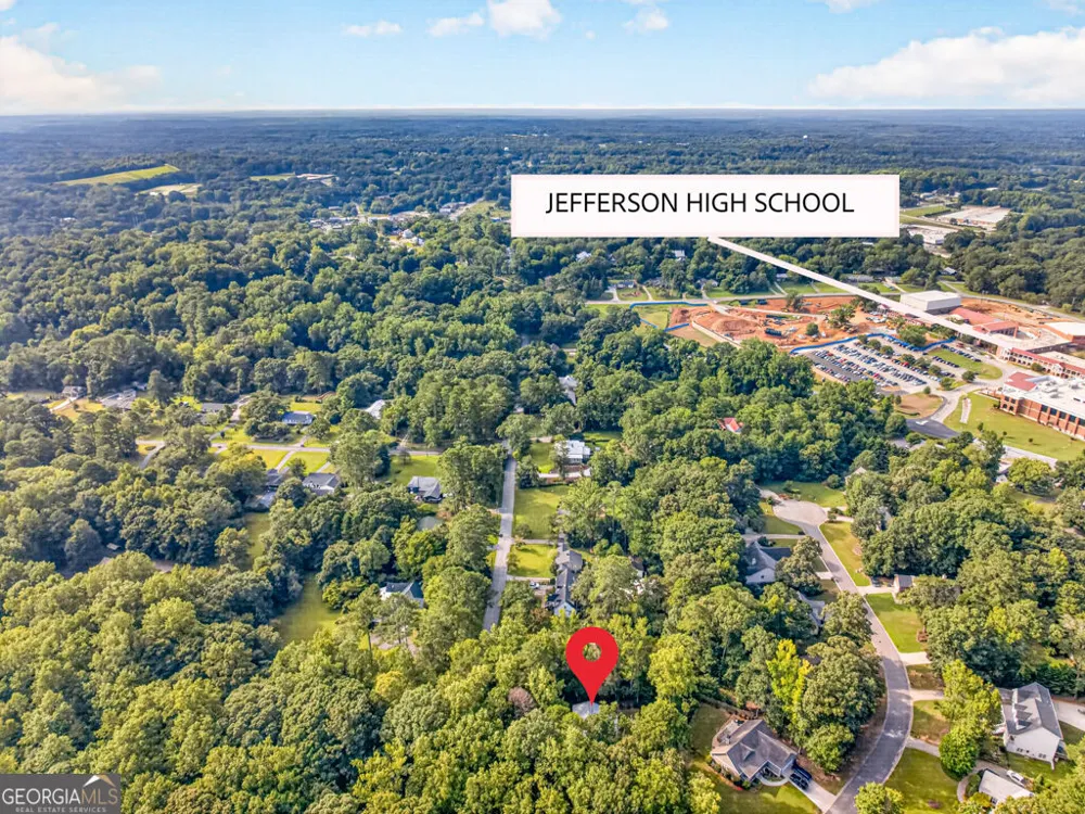 327 Dickson DR Jefferson, GA 30549